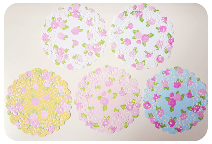 Floral Doily Paper With Polka Dot / Pack