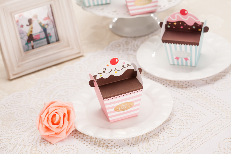 DIY Cupcake / ice-cream favor wedding box // Wedding Favor Box // Packaging box 